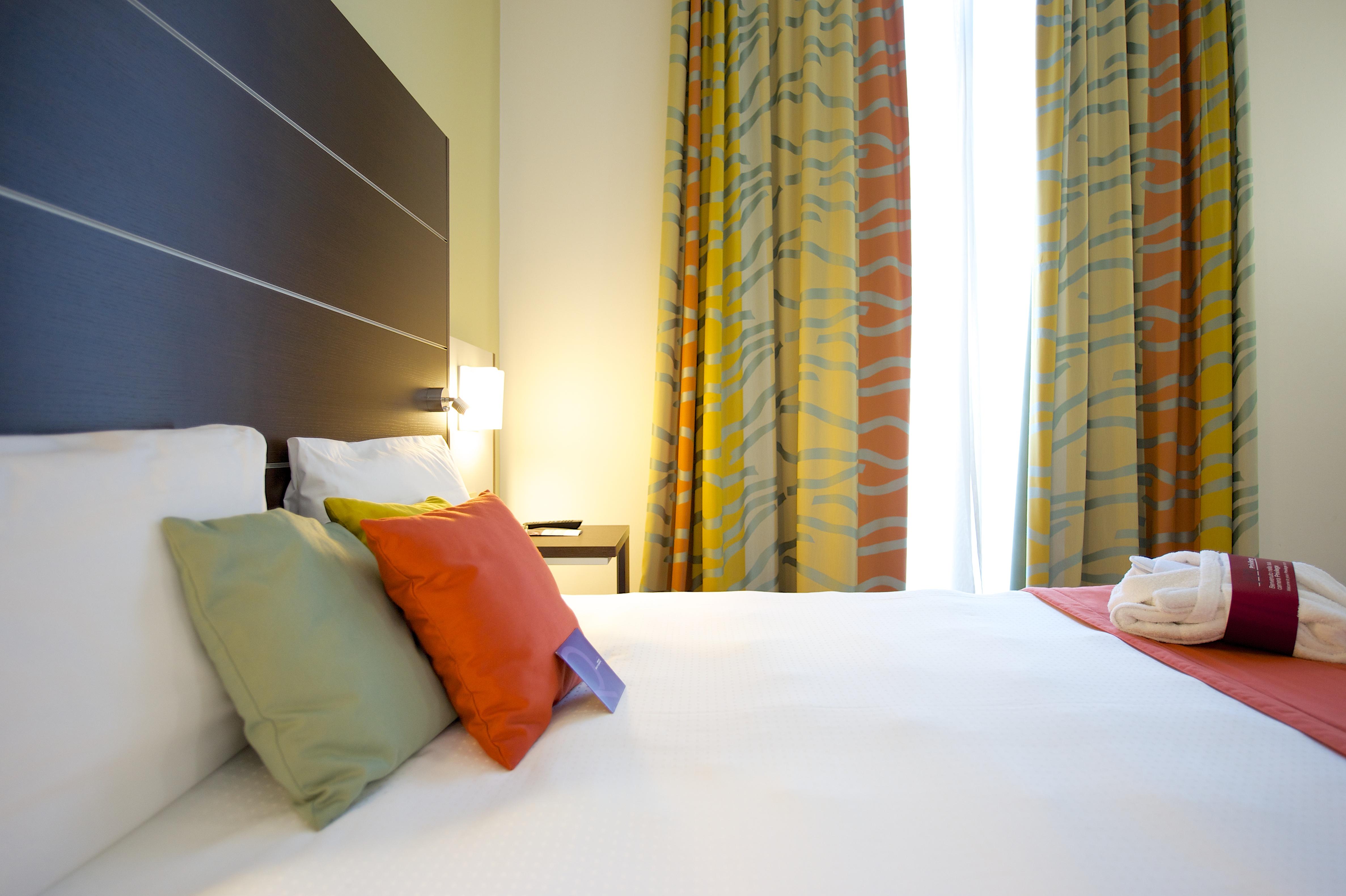 Mercure Napoli Centro Angioino Dış mekan fotoğraf