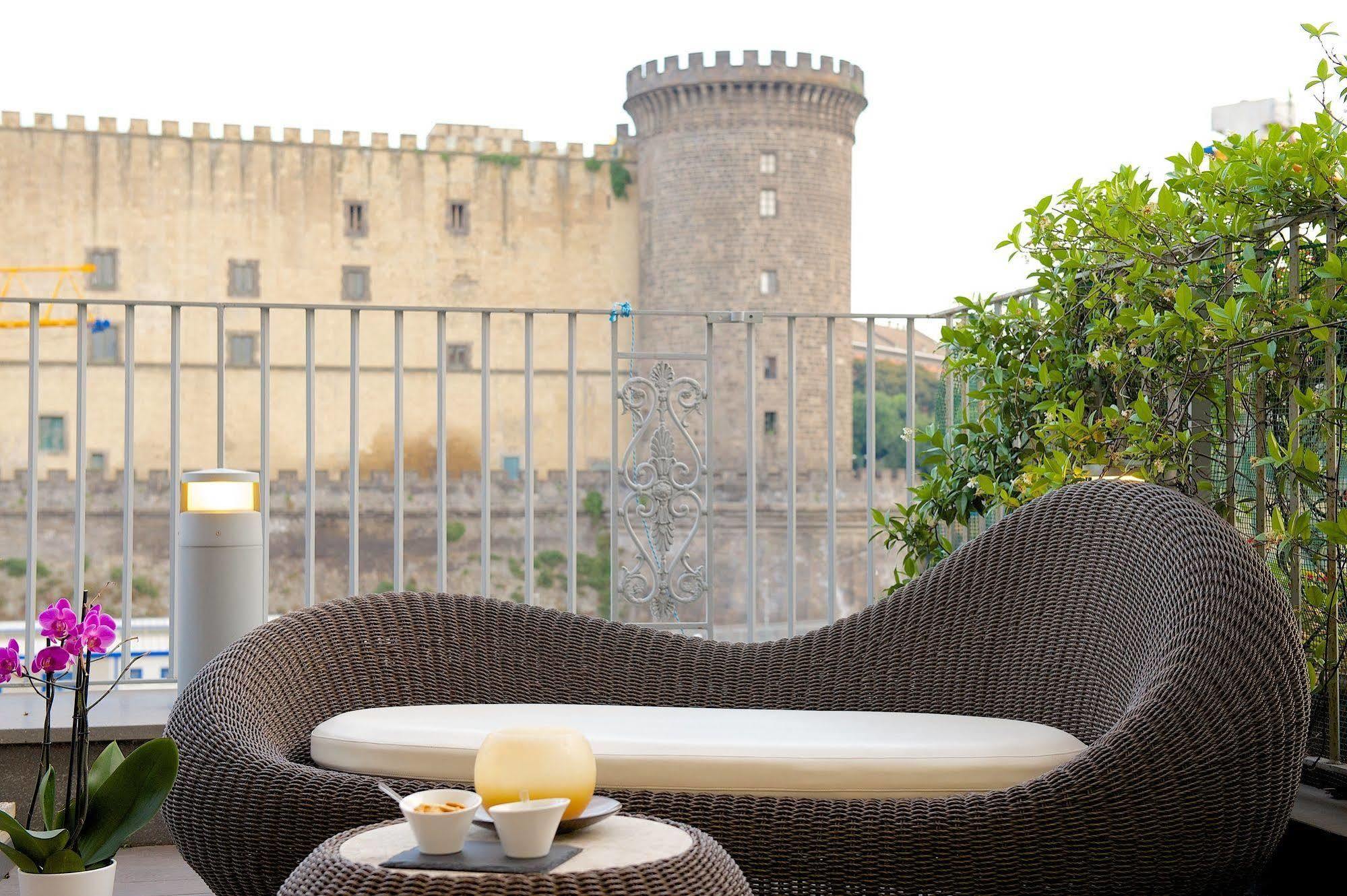 Mercure Napoli Centro Angioino Dış mekan fotoğraf